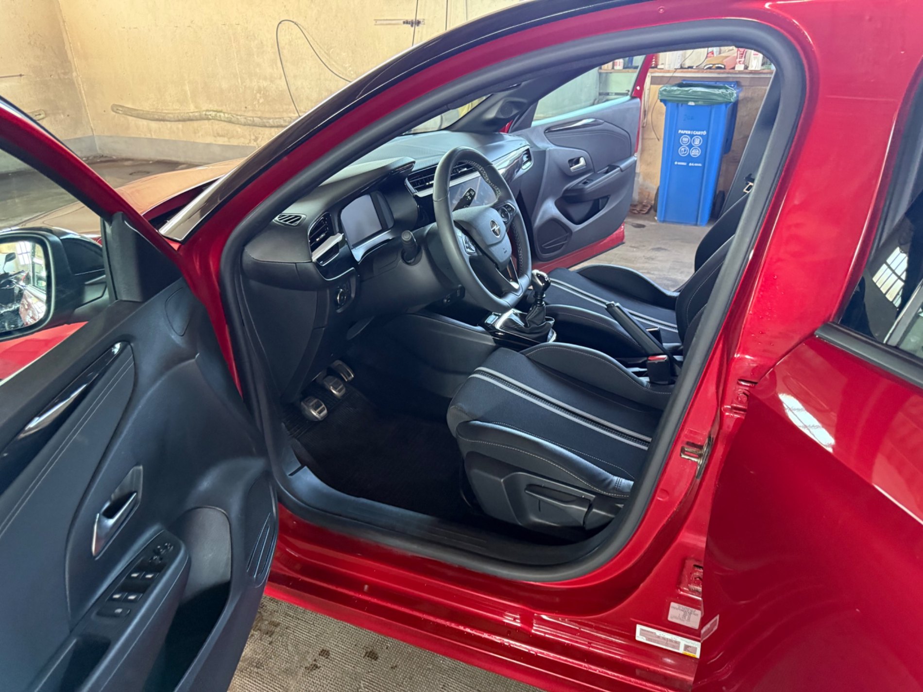 Puesto del conductor del Opel Corsa GS